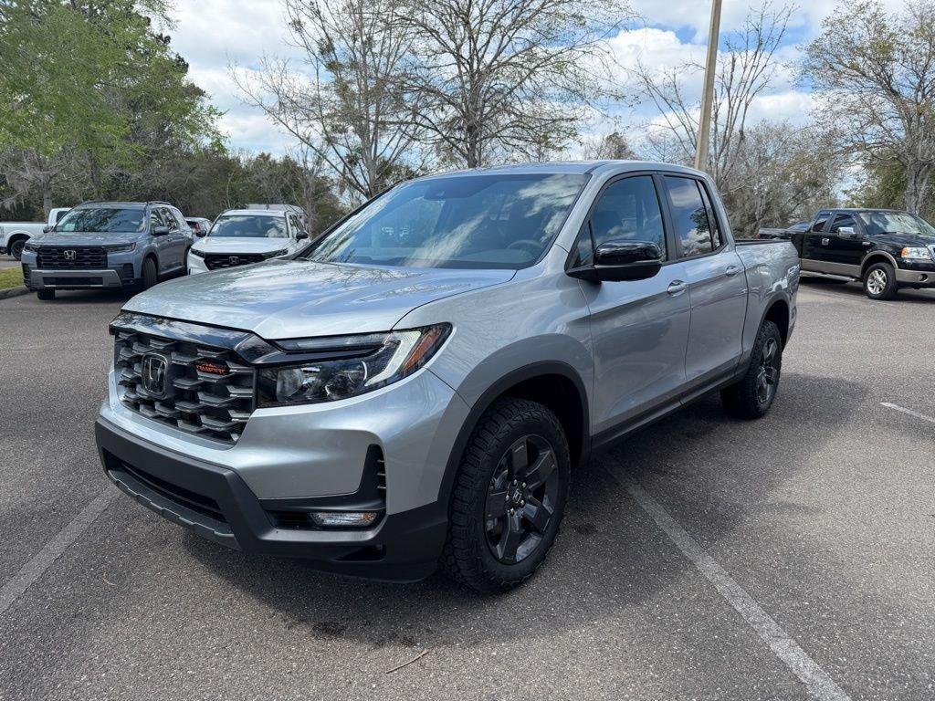 Honda Ridgeline Trailsport - Thumbnail 3