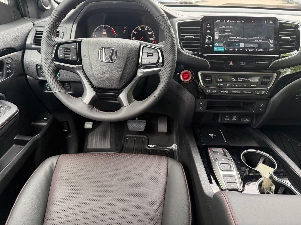 Honda Ridgeline Black Edition - Thumbnail 14