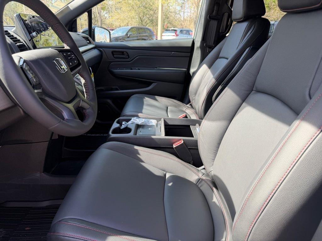 Honda Odyssey Sport-L - Thumbnail 15