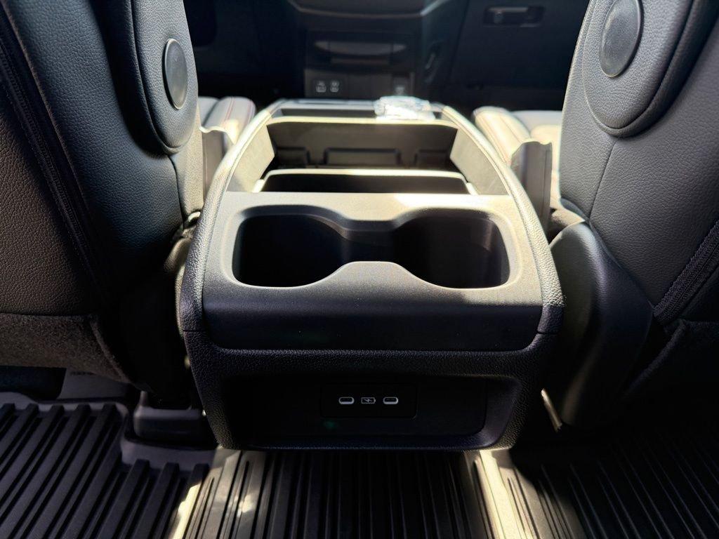 Honda Odyssey Sport-L - Thumbnail 10