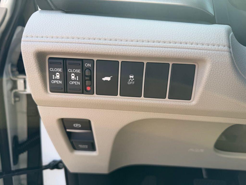 Honda Odyssey Ex-L - Thumbnail 19