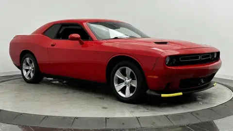 Dodge Challenger Sxt - Thumbnail 4