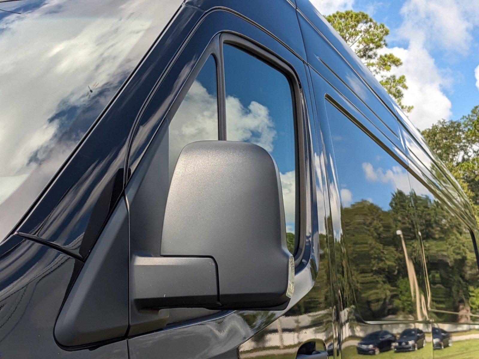 Mercedes-Benz Sprinter Cargo Van Van 170 Wb Awd - Thumbnail 10