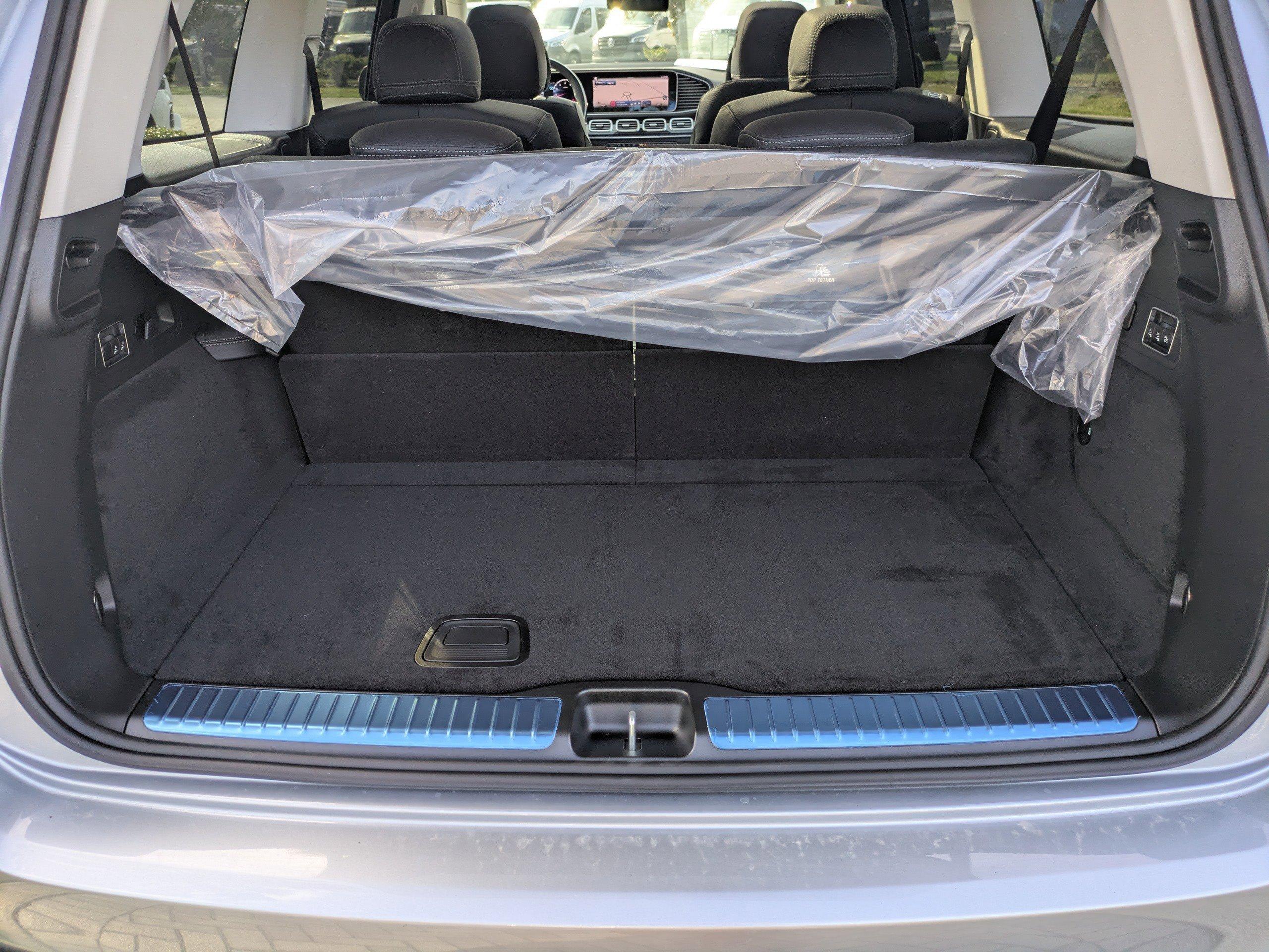 Mercedes-Benz Gls Suv 450 With Navigation & Awd - Thumbnail 13