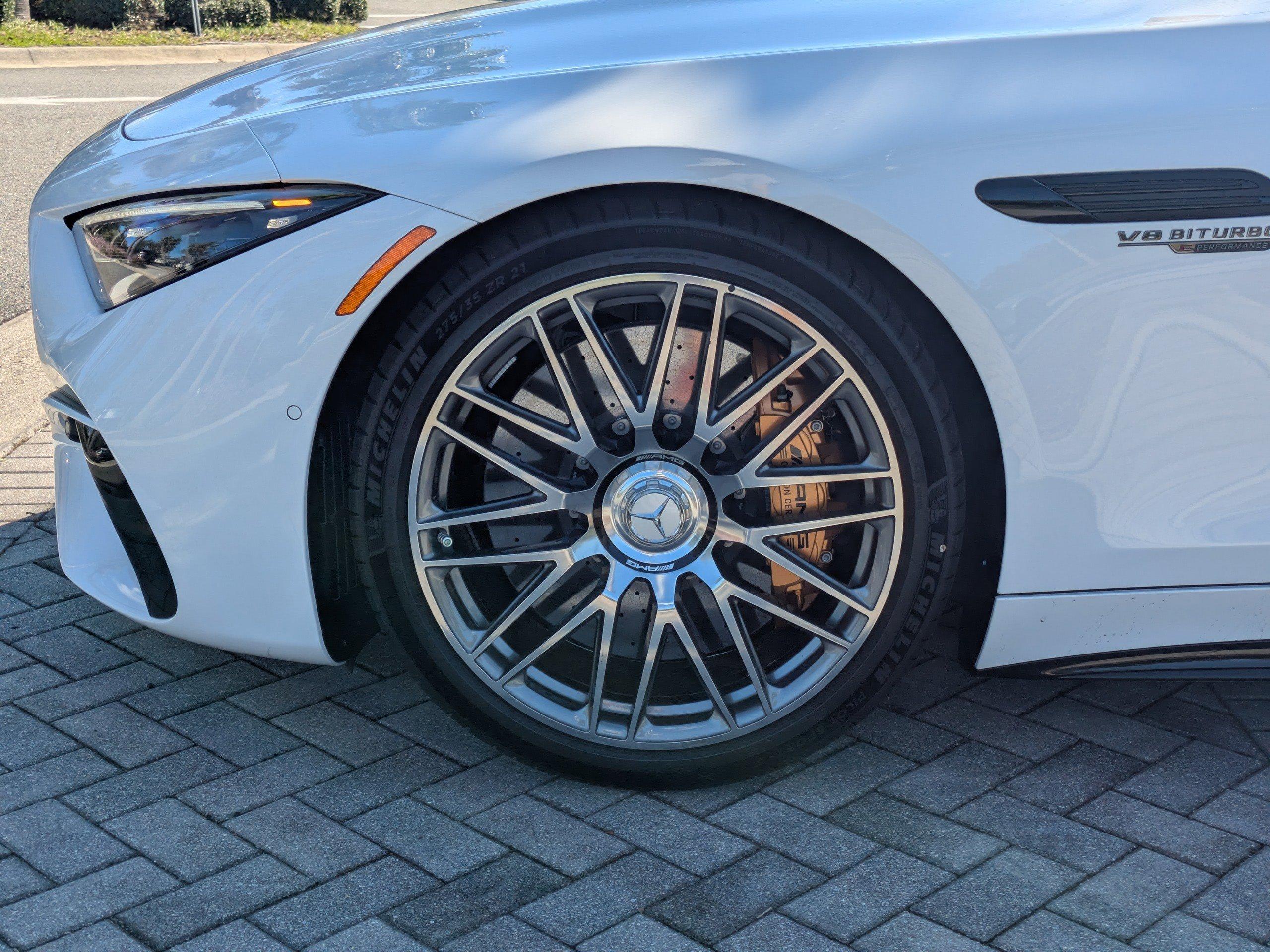 Mercedes-Benz Sl Convertible Amg® 63 S E Performance Roadster With Navigation & Awd - Thumbnail 4