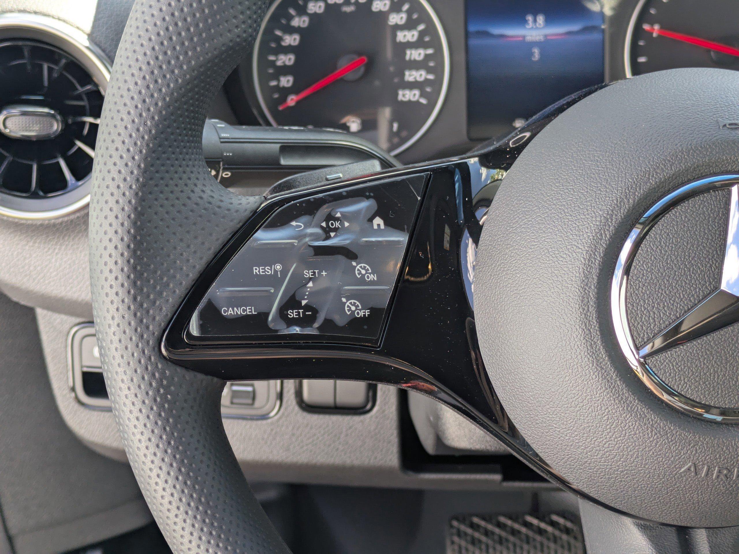 Mercedes-Benz Sprinter Cargo Van 170 Wb Rwd Van - Thumbnail 15