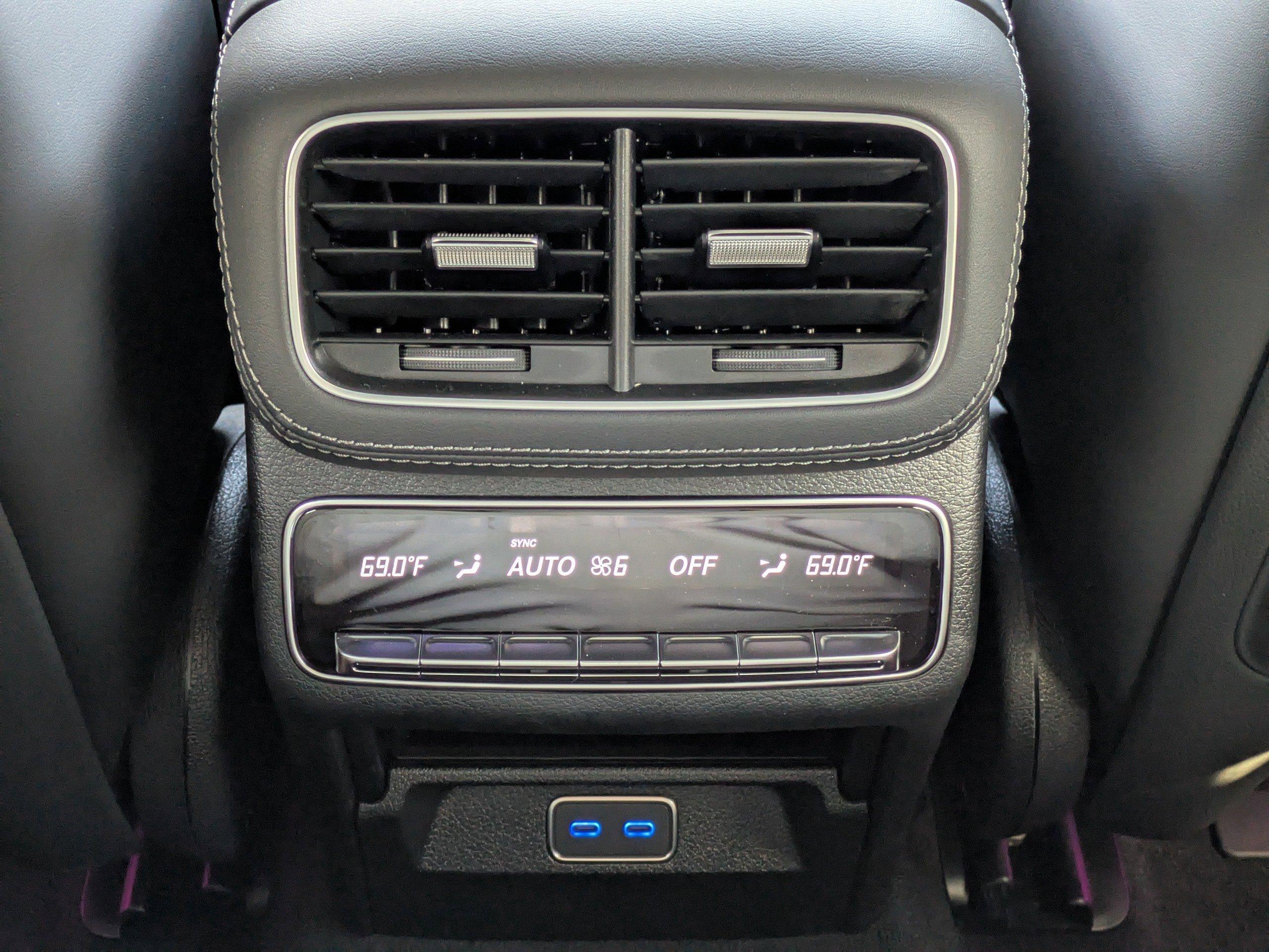 Mercedes-Benz Gle Coupe Amg® 53 4Matic®+ Coupe With Navigation & Awd - Thumbnail 16