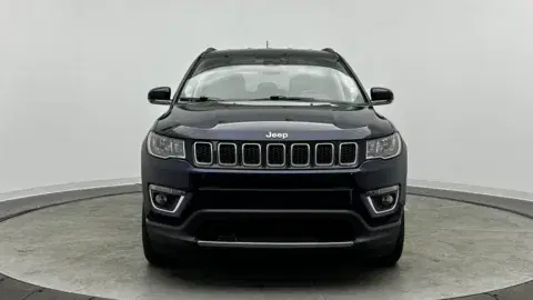 Jeep Compass Limited - Thumbnail 3