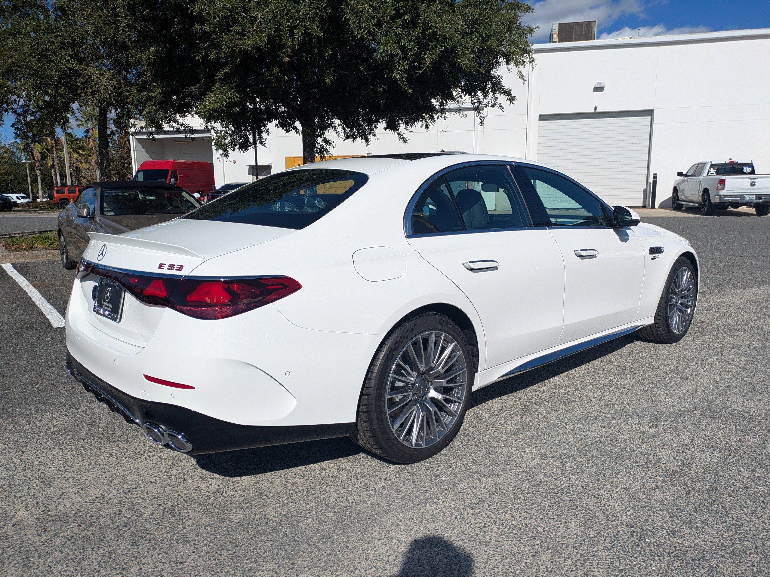 Mercedes-Benz Sedan Amg® E 53 E 4Matic®+ With Navigation & Awd - Thumbnail 7