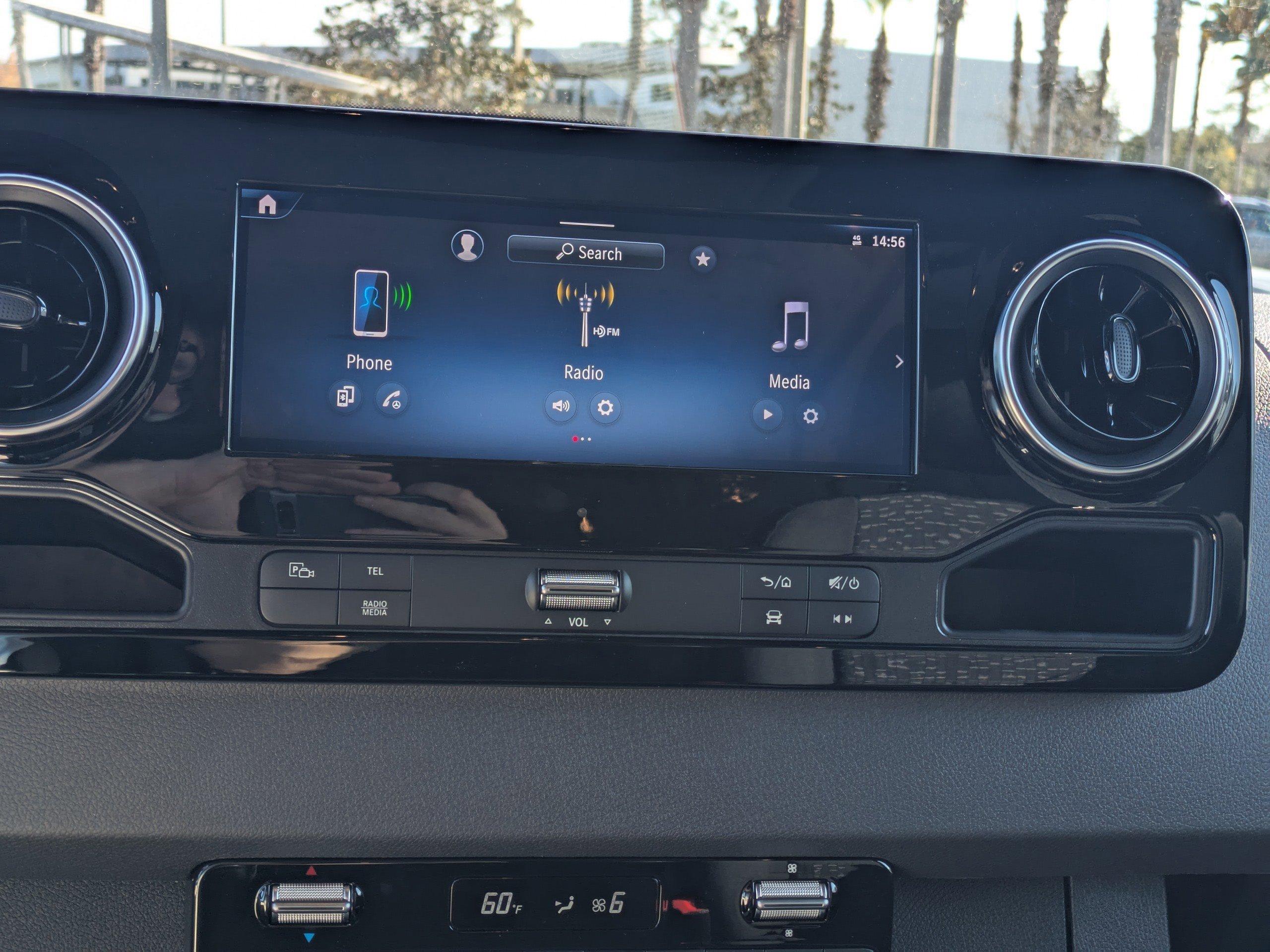 Mercedes-Benz Sprinter Cargo Van 170 Wb Rwd Van - Thumbnail 19