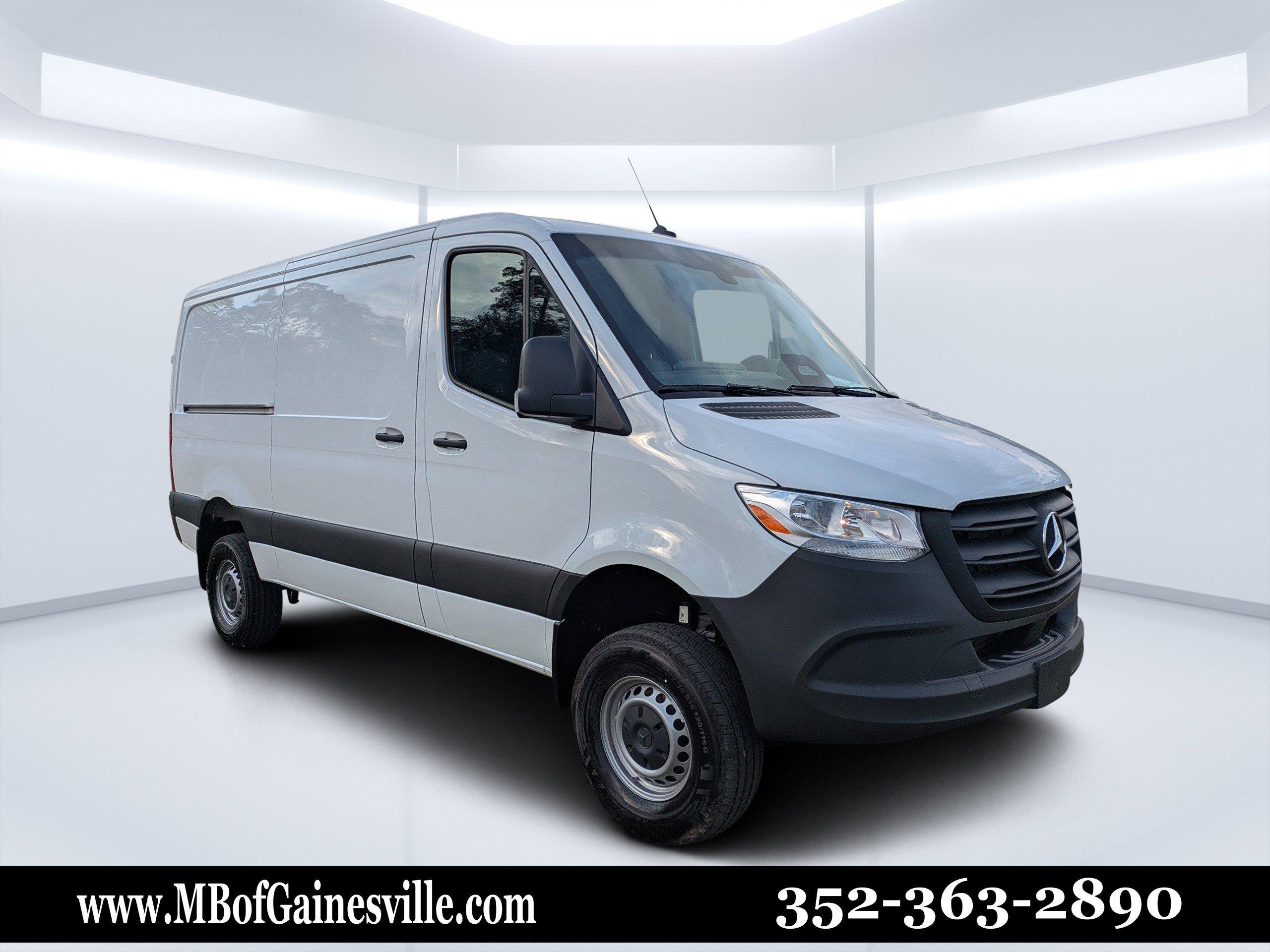 Mercedes-Benz Sprinter Cargo Van Van 144 Wb Awd - Thumbnail 2