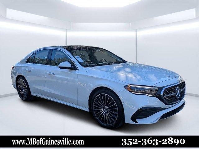 Mercedes-Benz Sedan E 350 With Navigation - View 1