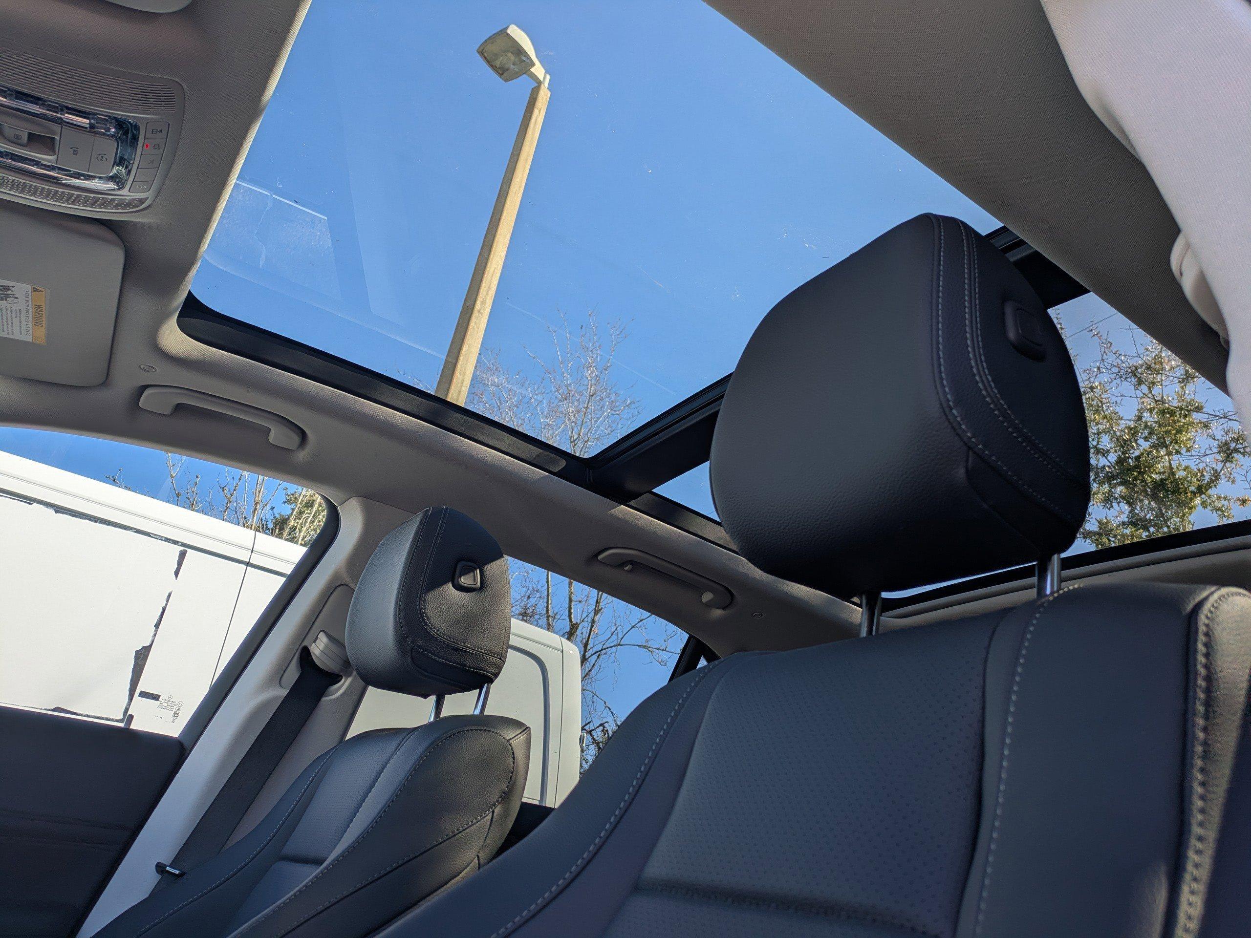 Mercedes-Benz Gle Suv 350 With Navigation - Thumbnail 5