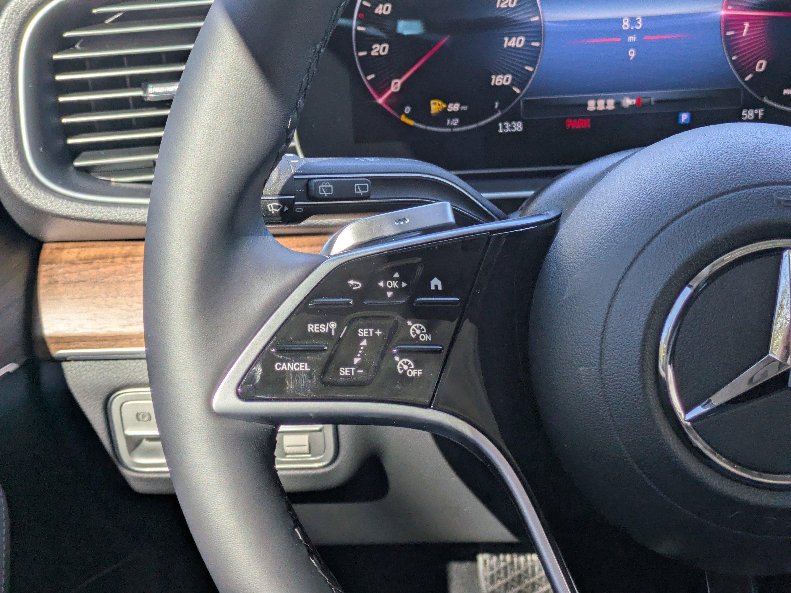 Mercedes-Benz Gle Suv 350 With Navigation - Thumbnail 19