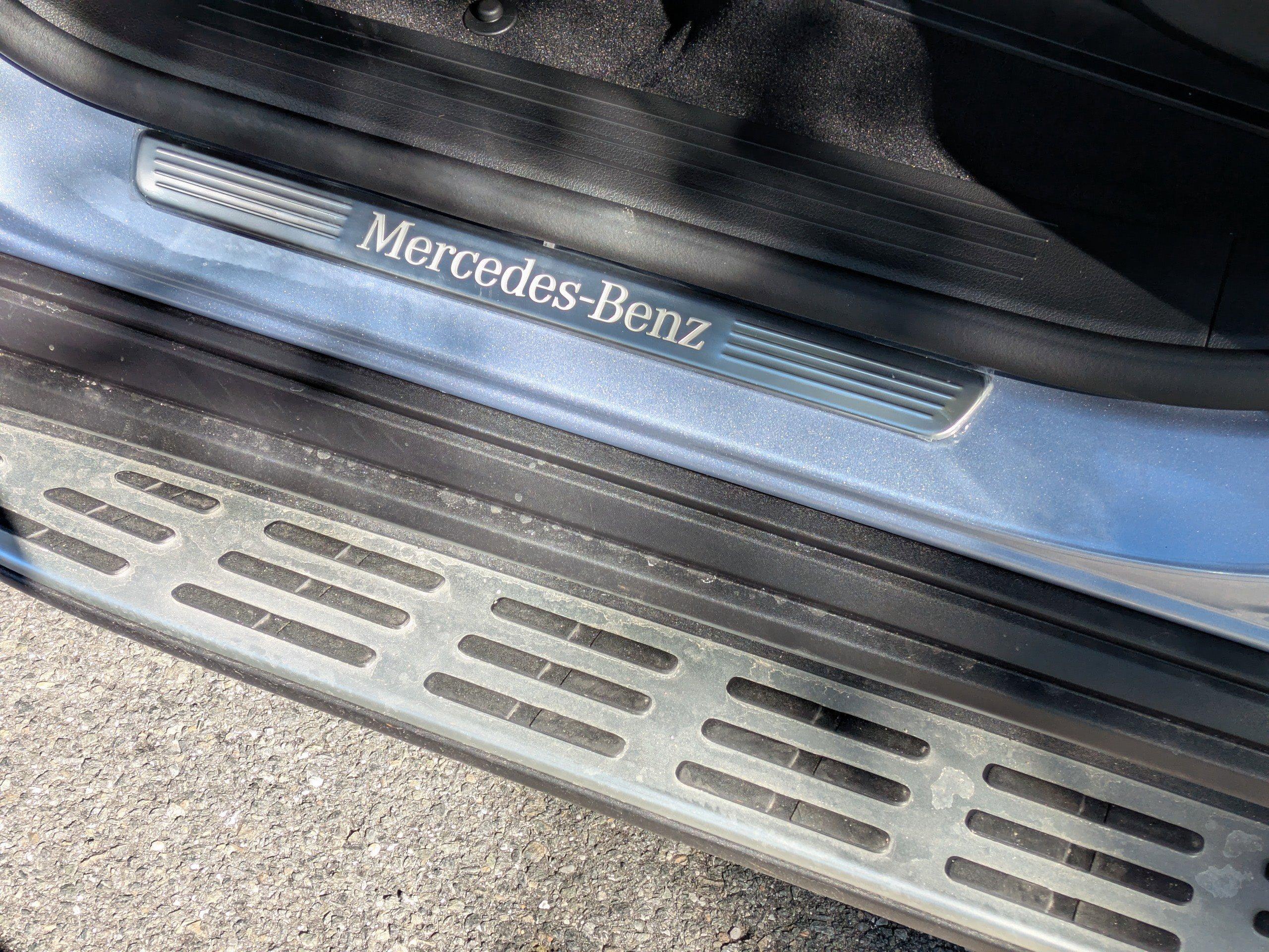 Mercedes-Benz Gls Suv 450 With Navigation & Awd - Thumbnail 16