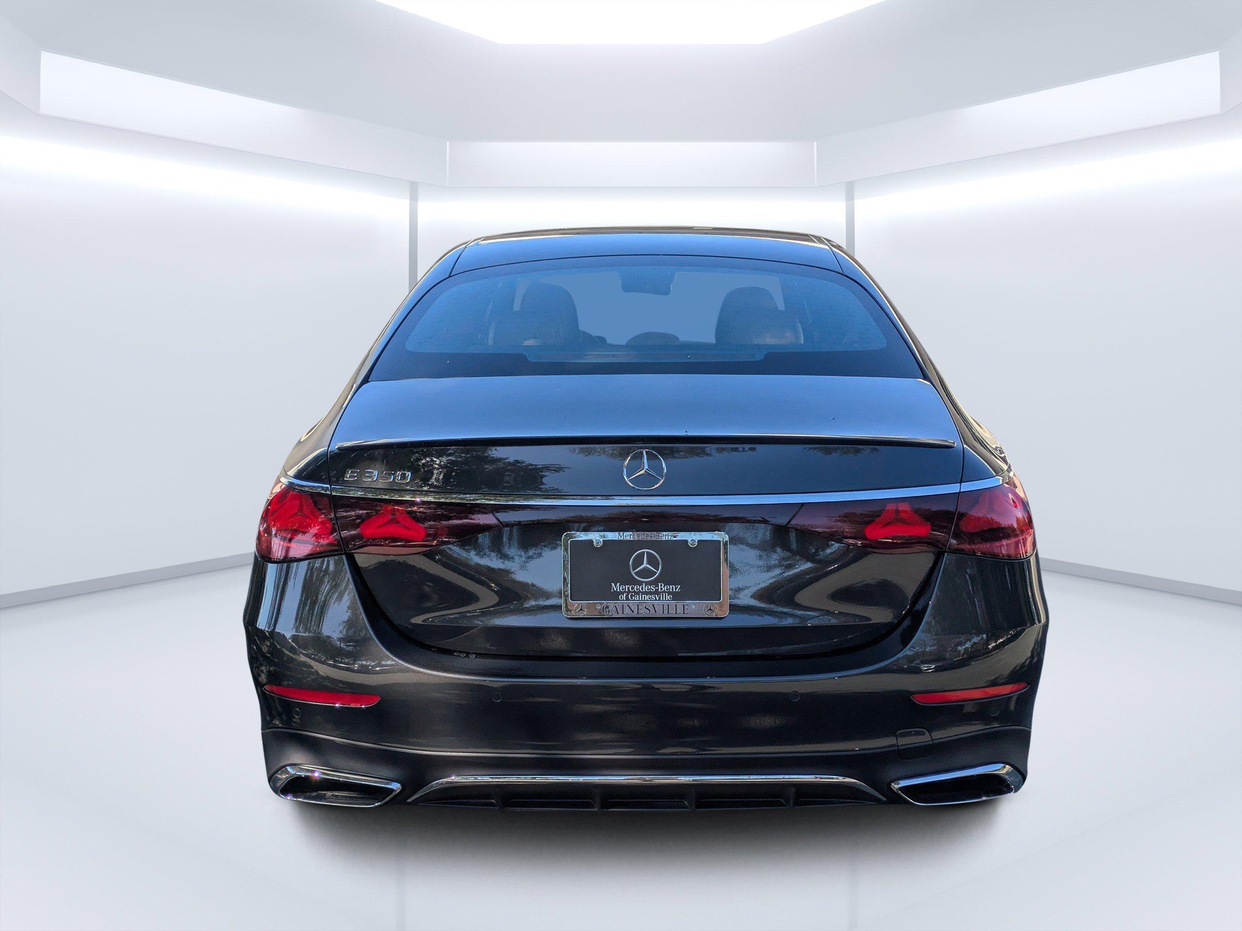 Mercedes-Benz Sedan E 350 With Navigation - Thumbnail 5