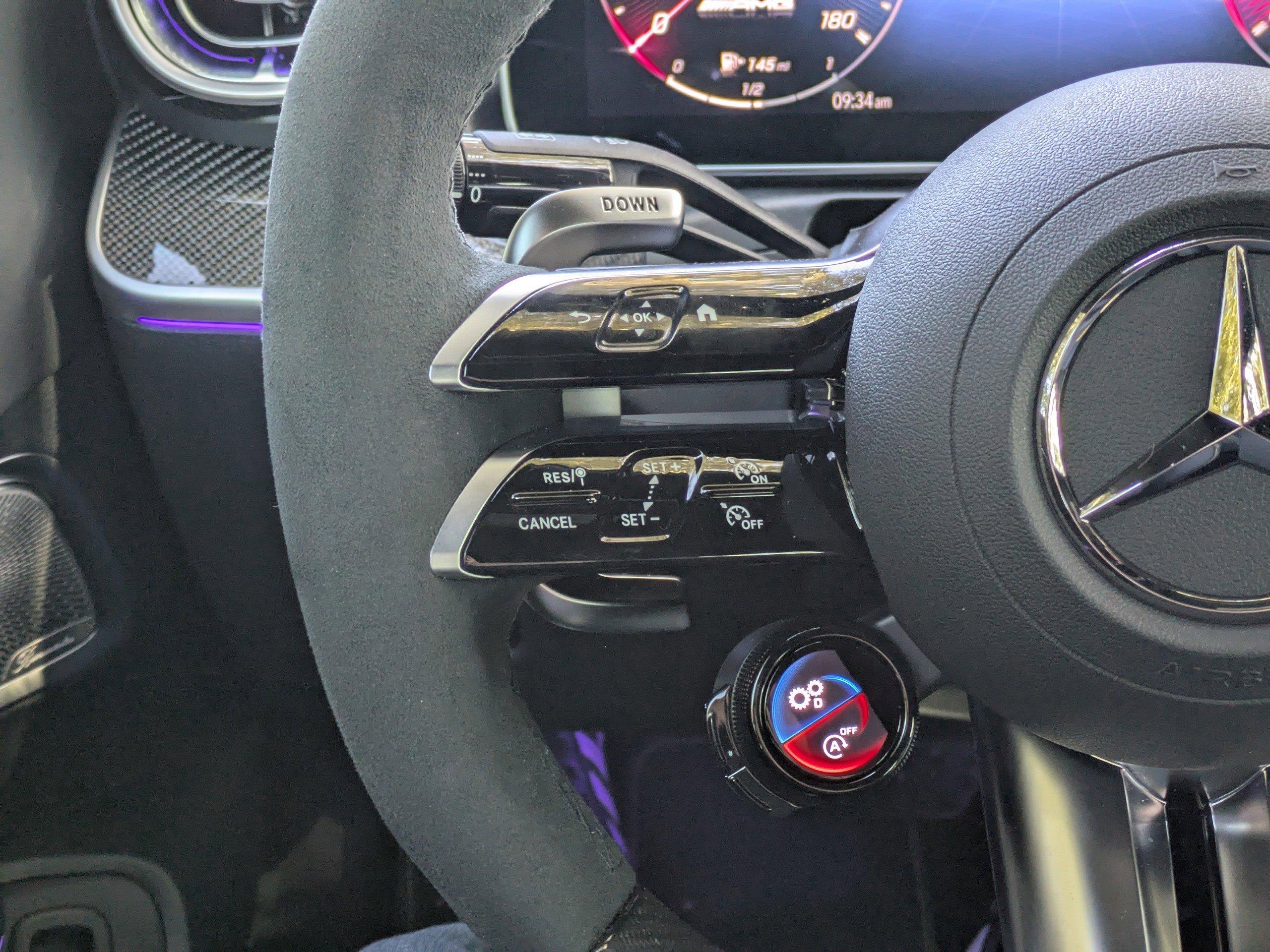 Mercedes-Benz Cle Coupe Amg® 53 4Matic®+ Coupe With Navigation & Awd - Thumbnail 19