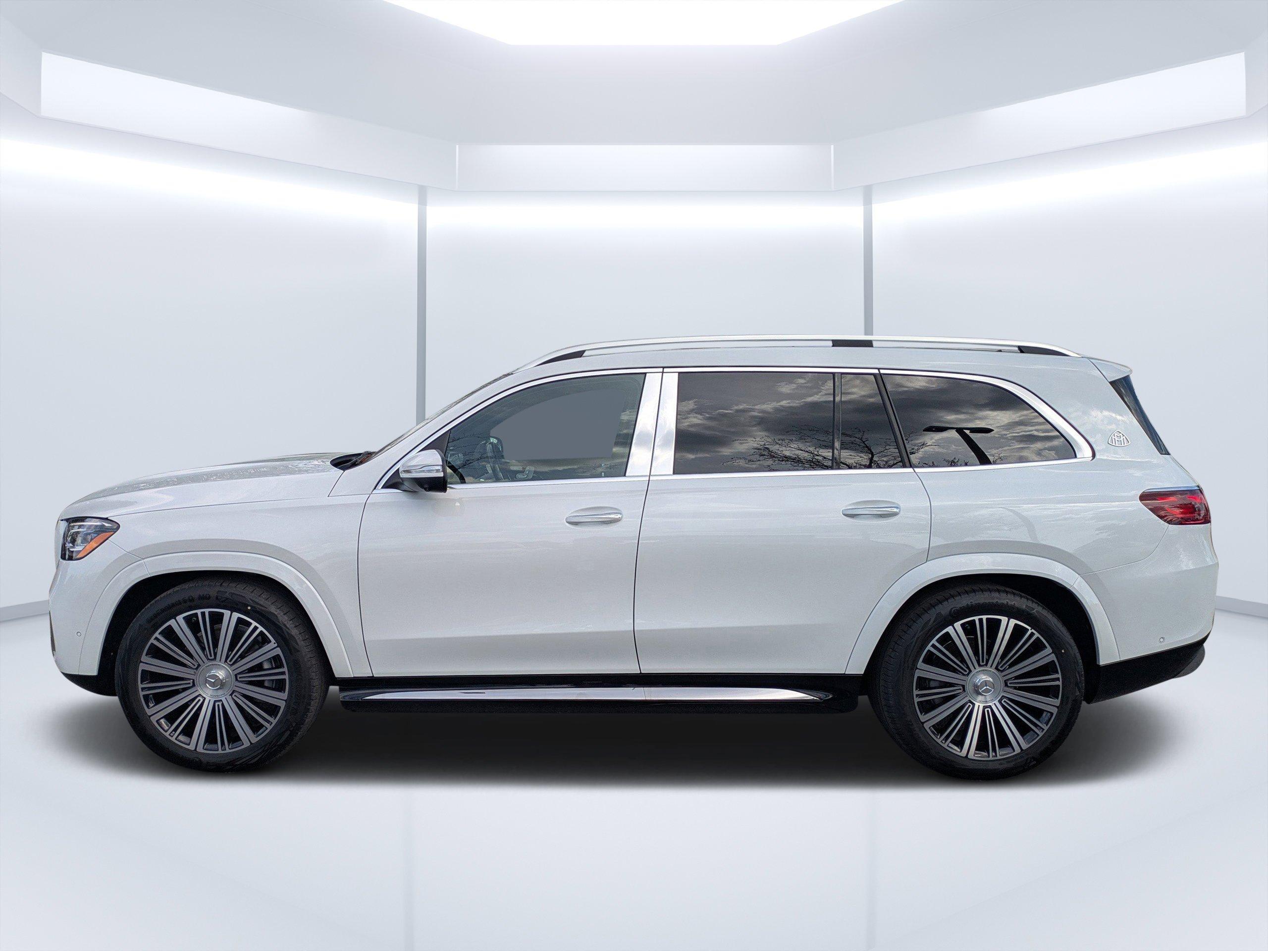 Mercedes-Benz Gls Suv Maybach 600 With Navigation & Awd - Thumbnail 10