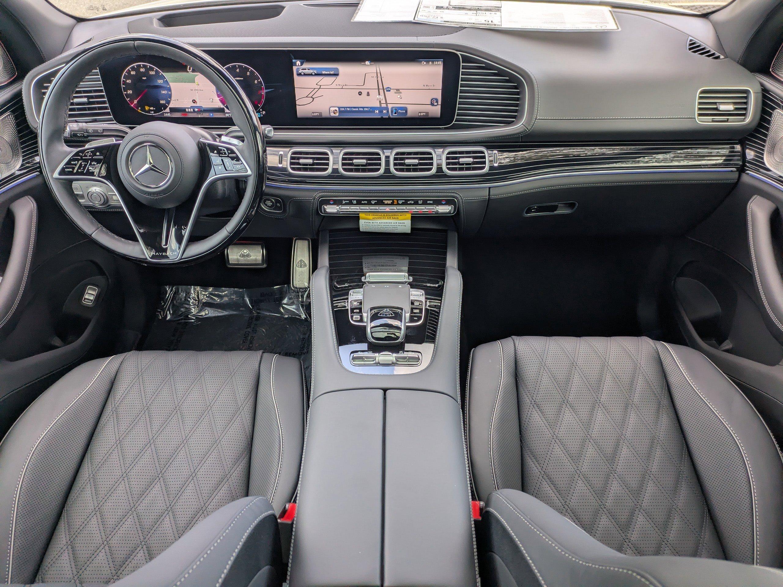 Mercedes-Benz Gls Suv Maybach 600 With Navigation & Awd - Thumbnail 3