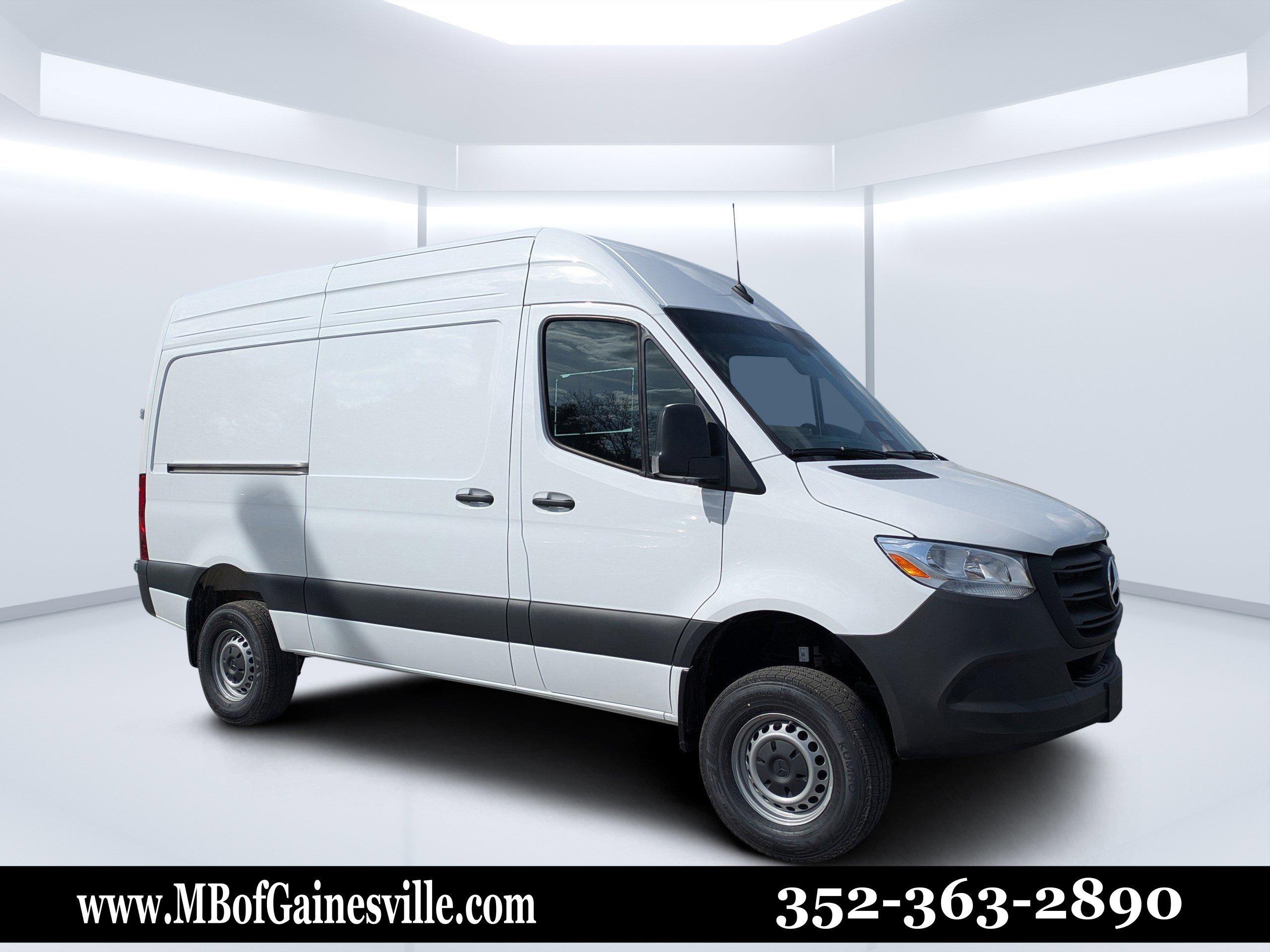 Mercedes-Benz Sprinter Cargo Van Van 144 Wb Awd - Thumbnail 2