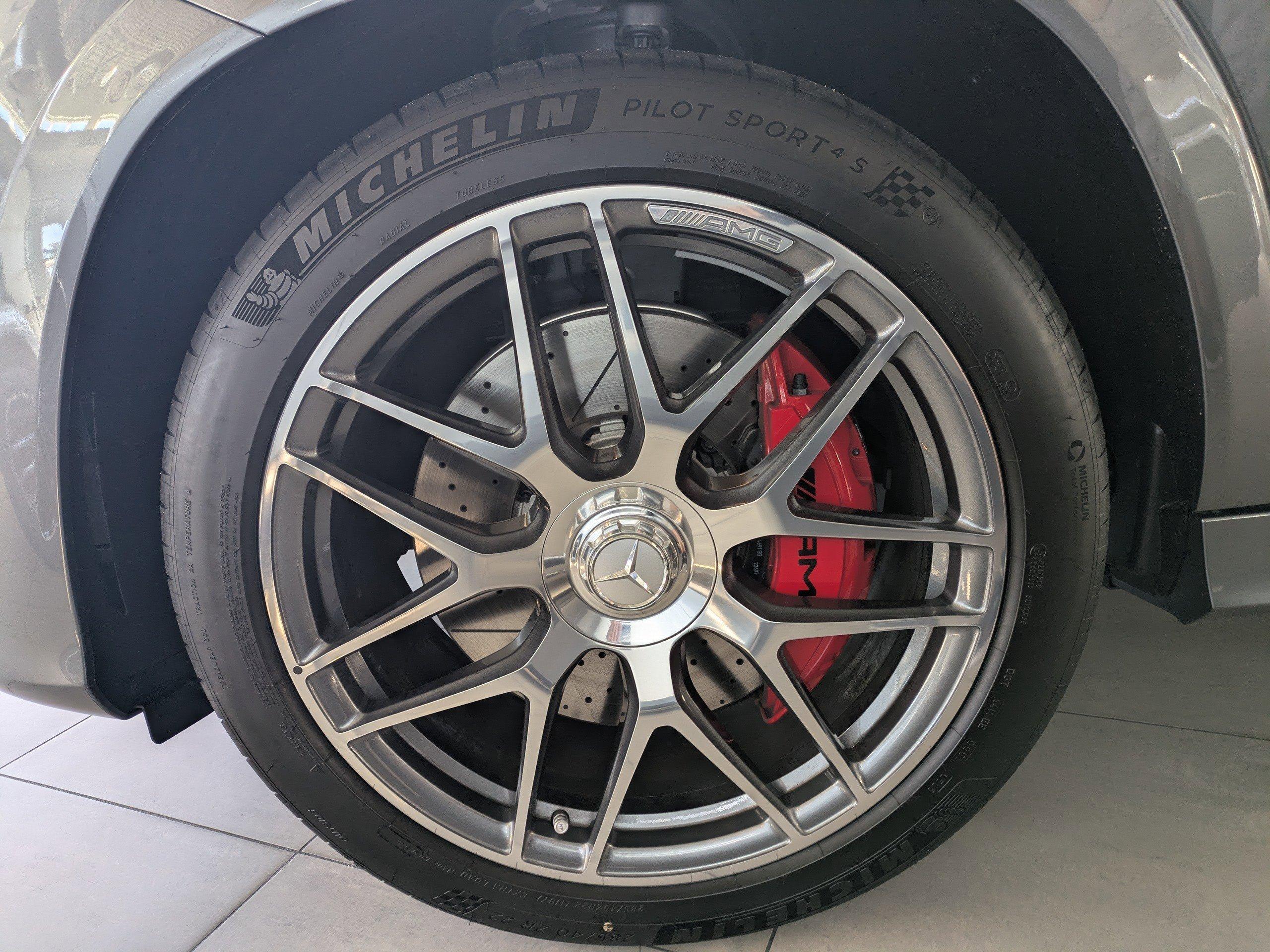 Mercedes-Benz Gle Coupe Amg® 63 S 4Matic®+ Coupe With Navigation & Awd - Thumbnail 4