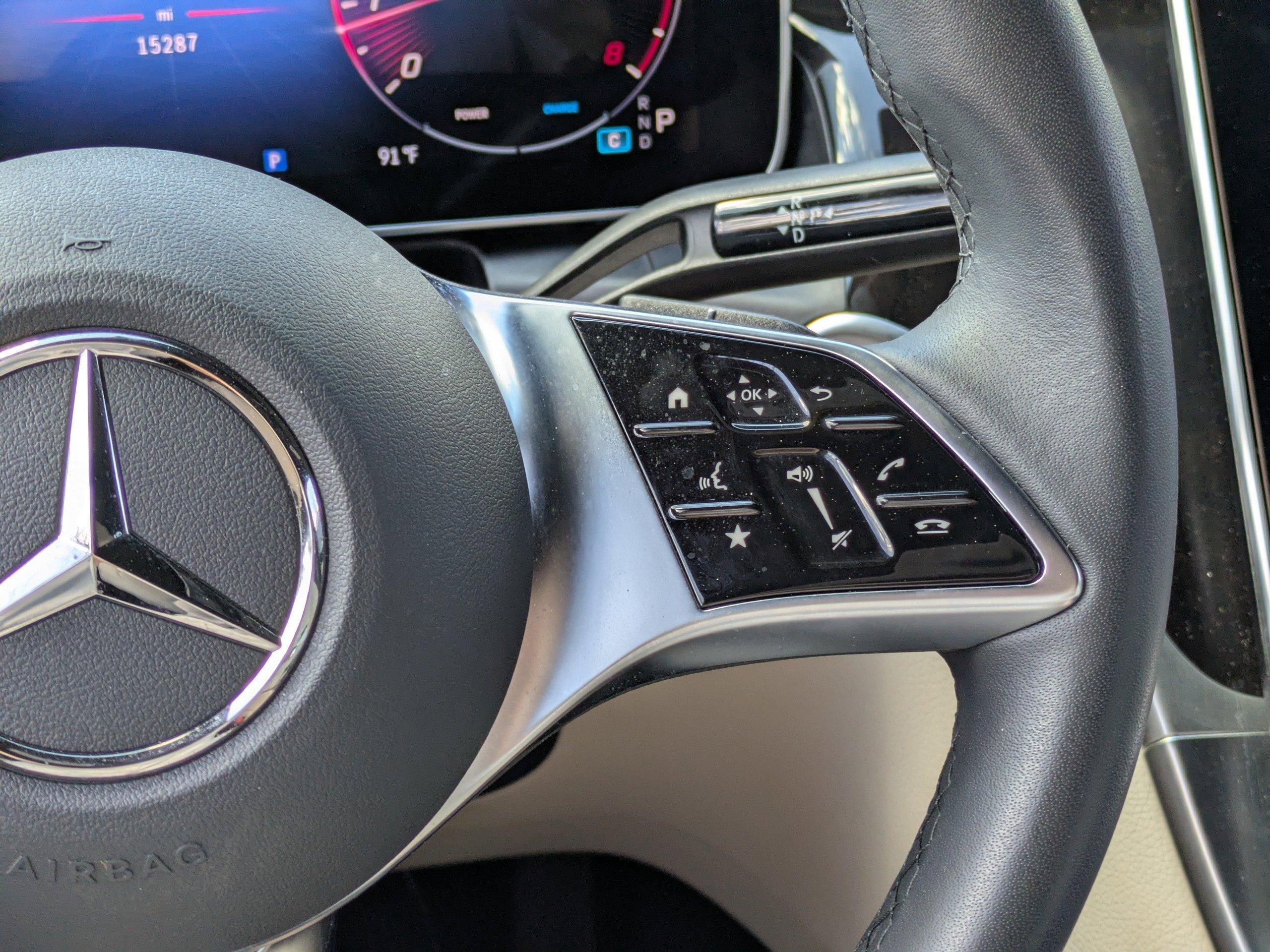 Mercedes-Benz Glc 300 Rwd Sport Utility - Thumbnail 19