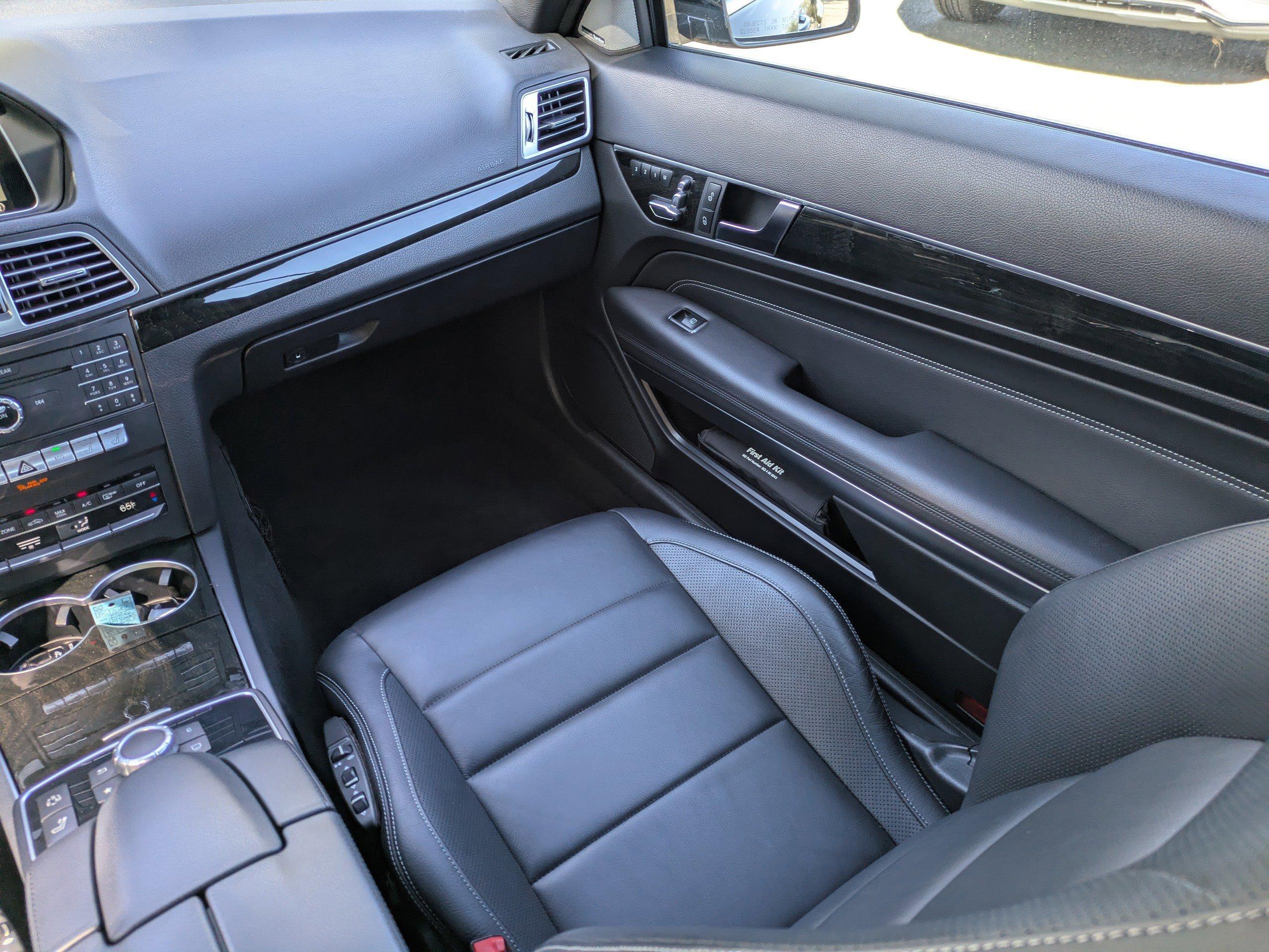 Mercedes-Benz E 400 Rwd Convertible - Thumbnail 20