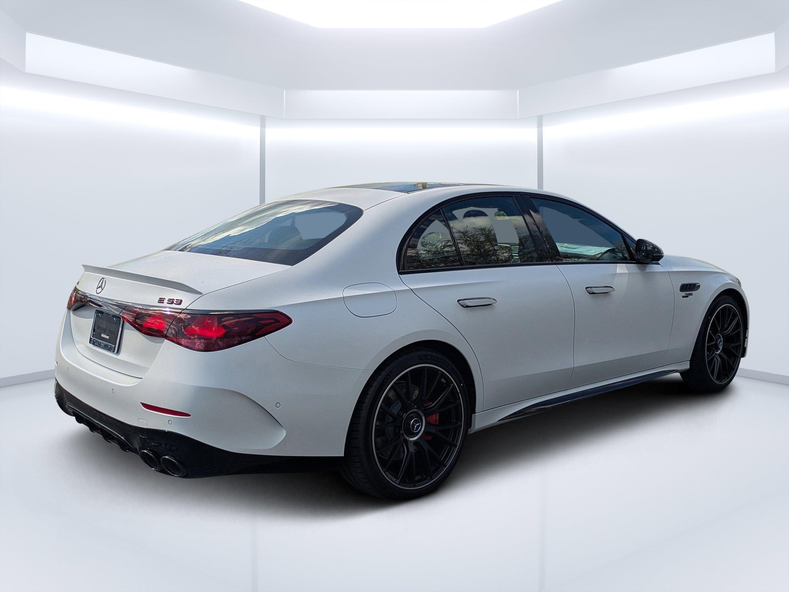 Mercedes-Benz Sedan Amg® E 53 E 4Matic®+ With Navigation & Awd - Thumbnail 4