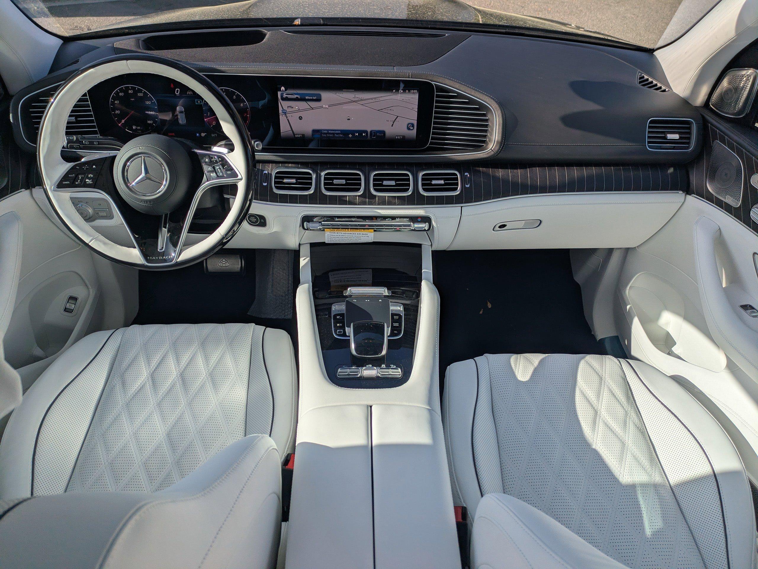 Mercedes-Benz Gls Suv Maybach 600 With Navigation & Awd - Thumbnail 3