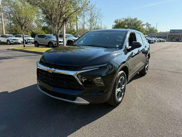 Chevrolet Blazer FWD 4dr LT w/2LT - View 1