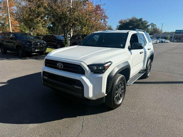Toyota 4Runner SR5 4WD - View 1