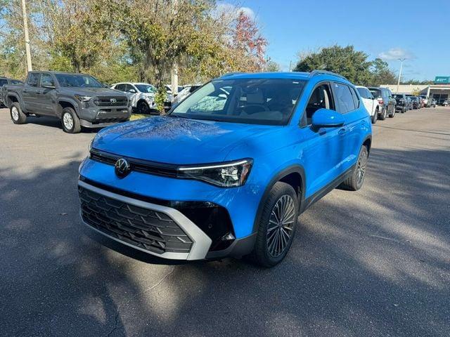 Volkswagen Taos SE FWD - View 1