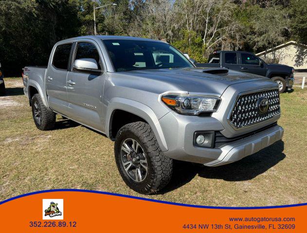 TOYOTA TACOMA DOUBLE CAB - View 1