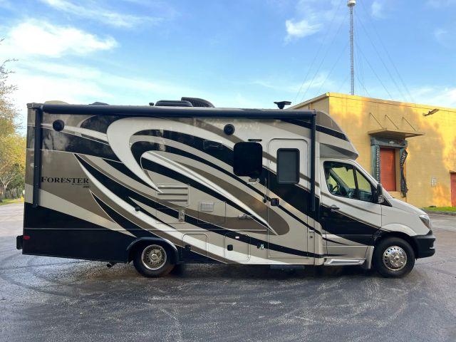 MERCEDES-BENZ SPRINTER 3500 CAB & CHASSIS - Thumbnail 5