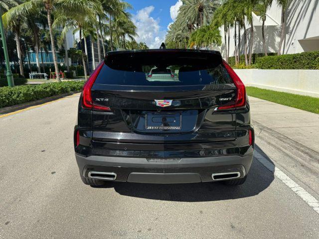 CADILLAC XT4 - Thumbnail 5
