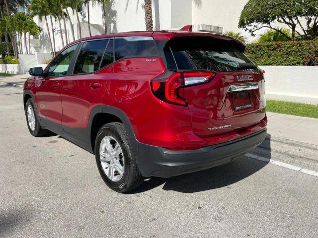 GMC TERRAIN - Thumbnail 4