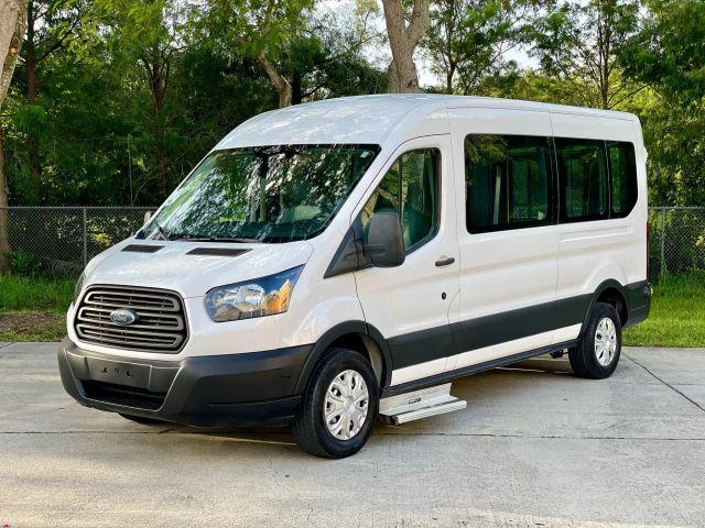 FORD TRANSIT 250 VAN - Thumbnail 2