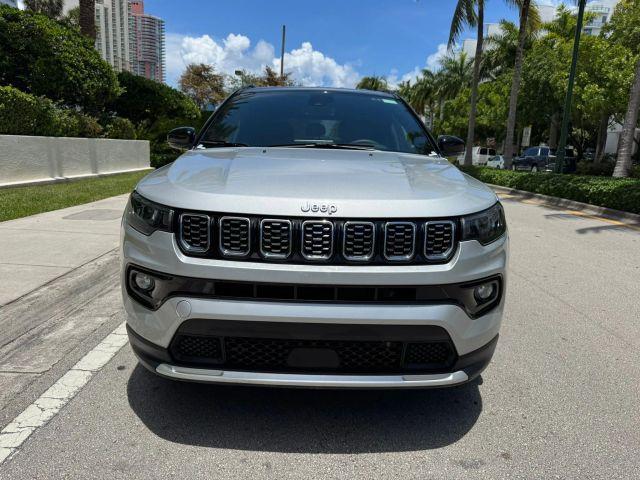 JEEP COMPASS - Thumbnail 2