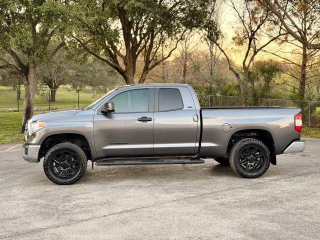 TOYOTA TUNDRA DOUBLE CAB - Thumbnail 3