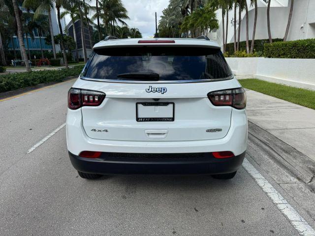 JEEP COMPASS - Thumbnail 5