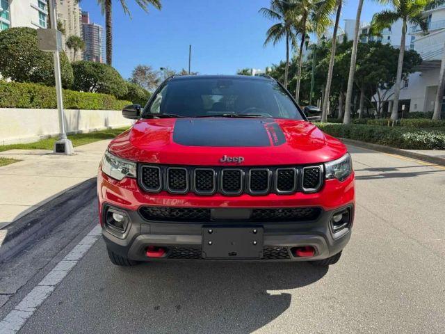 JEEP COMPASS - Thumbnail 3
