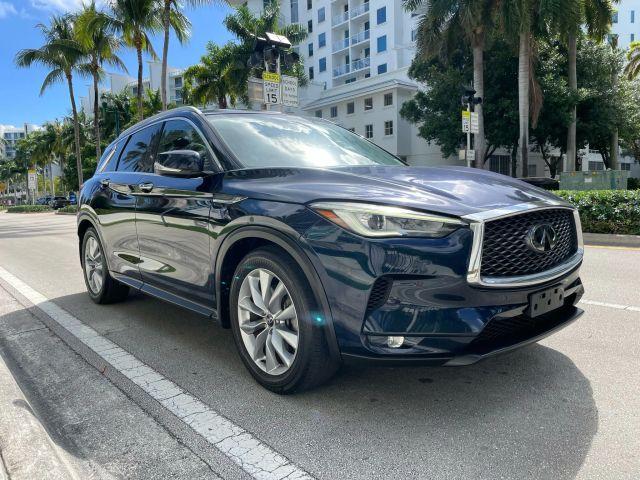 INFINITI QX50 - Thumbnail 3