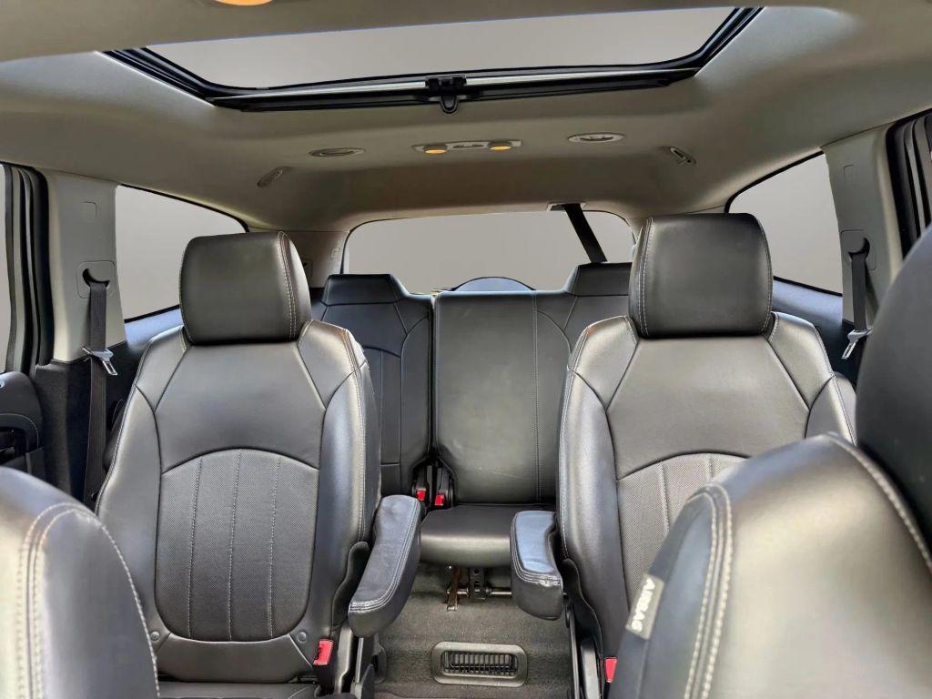 Buick Enclave - Thumbnail 13