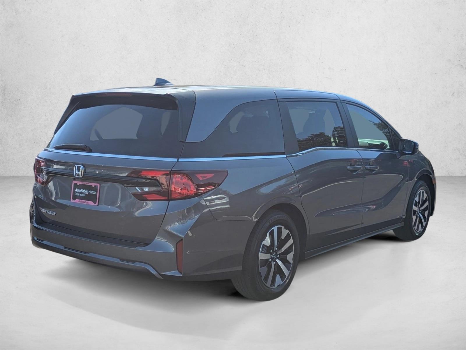 Honda Odyssey Ex-L - Thumbnail 2
