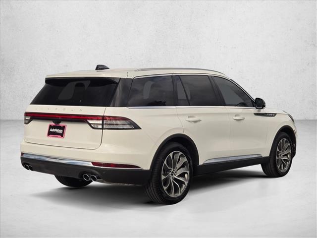 Lincoln Aviator Premiere - Thumbnail 10