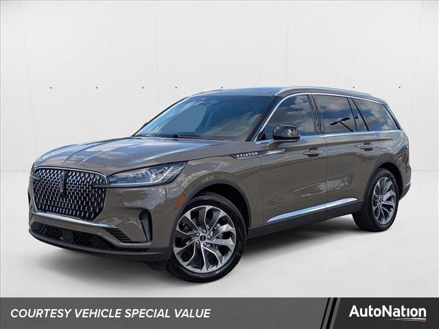 Lincoln Aviator Premiere - Thumbnail 5