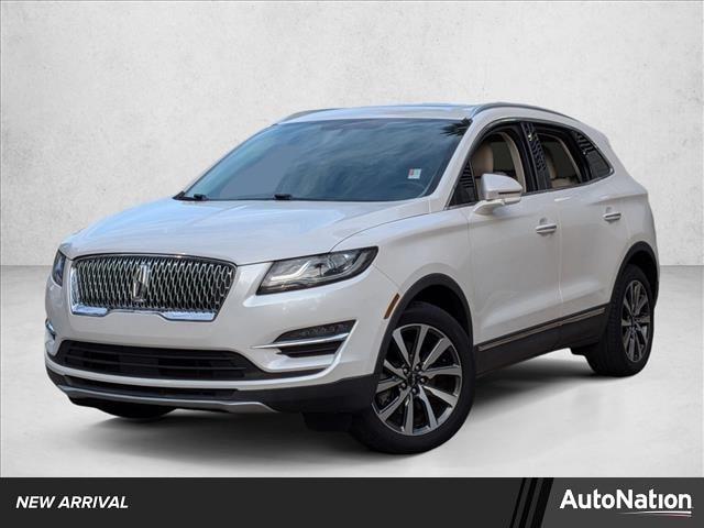 Lincoln MKC - View 1