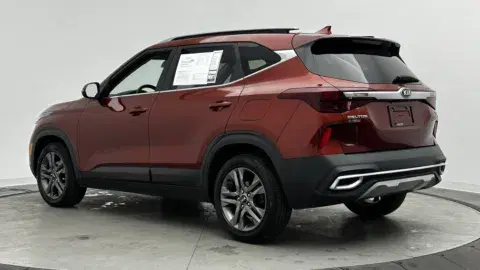 Kia Seltos S - Thumbnail 6