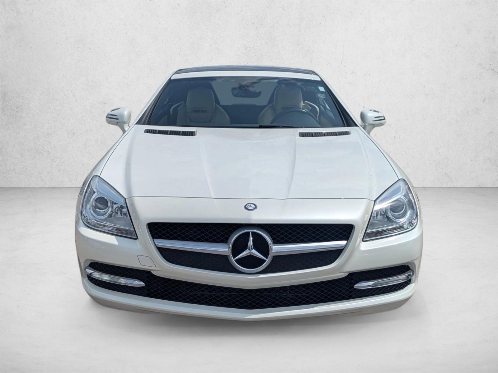 Mercedes-Benz Clk-Class - Thumbnail 20