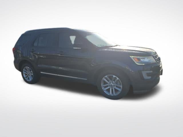 Ford Explorer - View 1